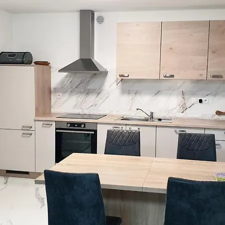 Apartma Sivi Zako Apartman *